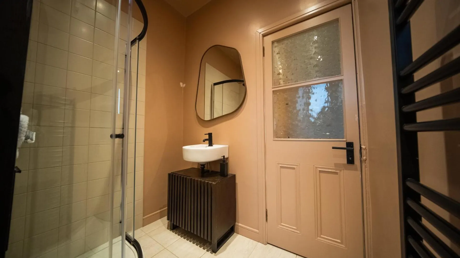 Spacious Flat, Close To The City Centre With Scenic Views Edinburgh 0*,  Velká Británie